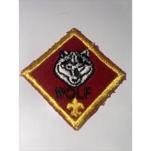 BSA Cub Scout Wolf Patch - Rank Emblem Fleur-de-Lis Late 1990’s